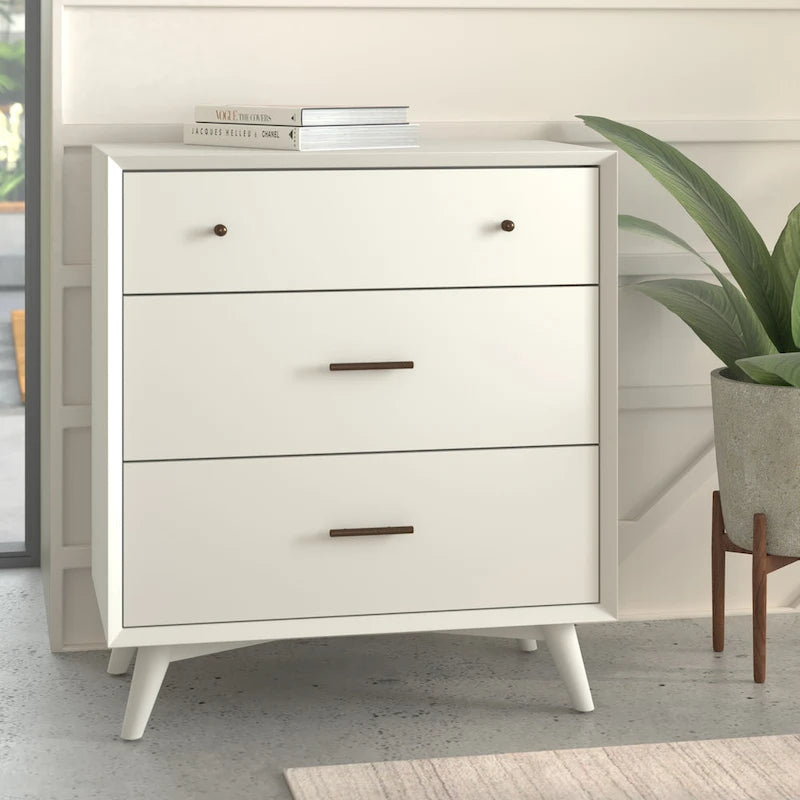 Petite commode en bois à 3 tiroirs, esprit Mid-century
